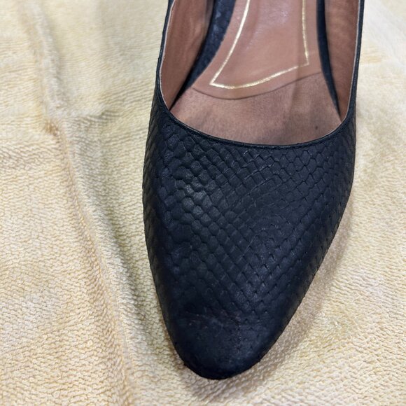 Vionic Textured Heels 7.5M - Picture 8 of 10